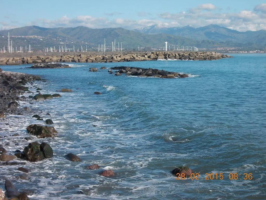 Etna Sun Guest House Mascali