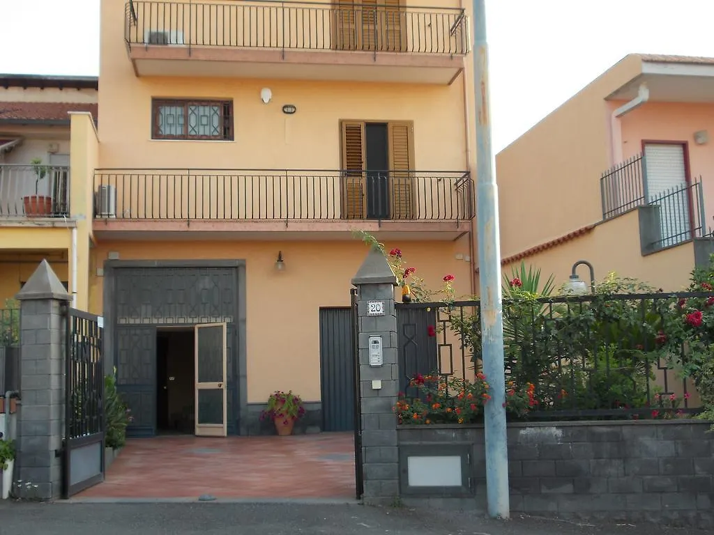 Etna Sun Guest House Mascali